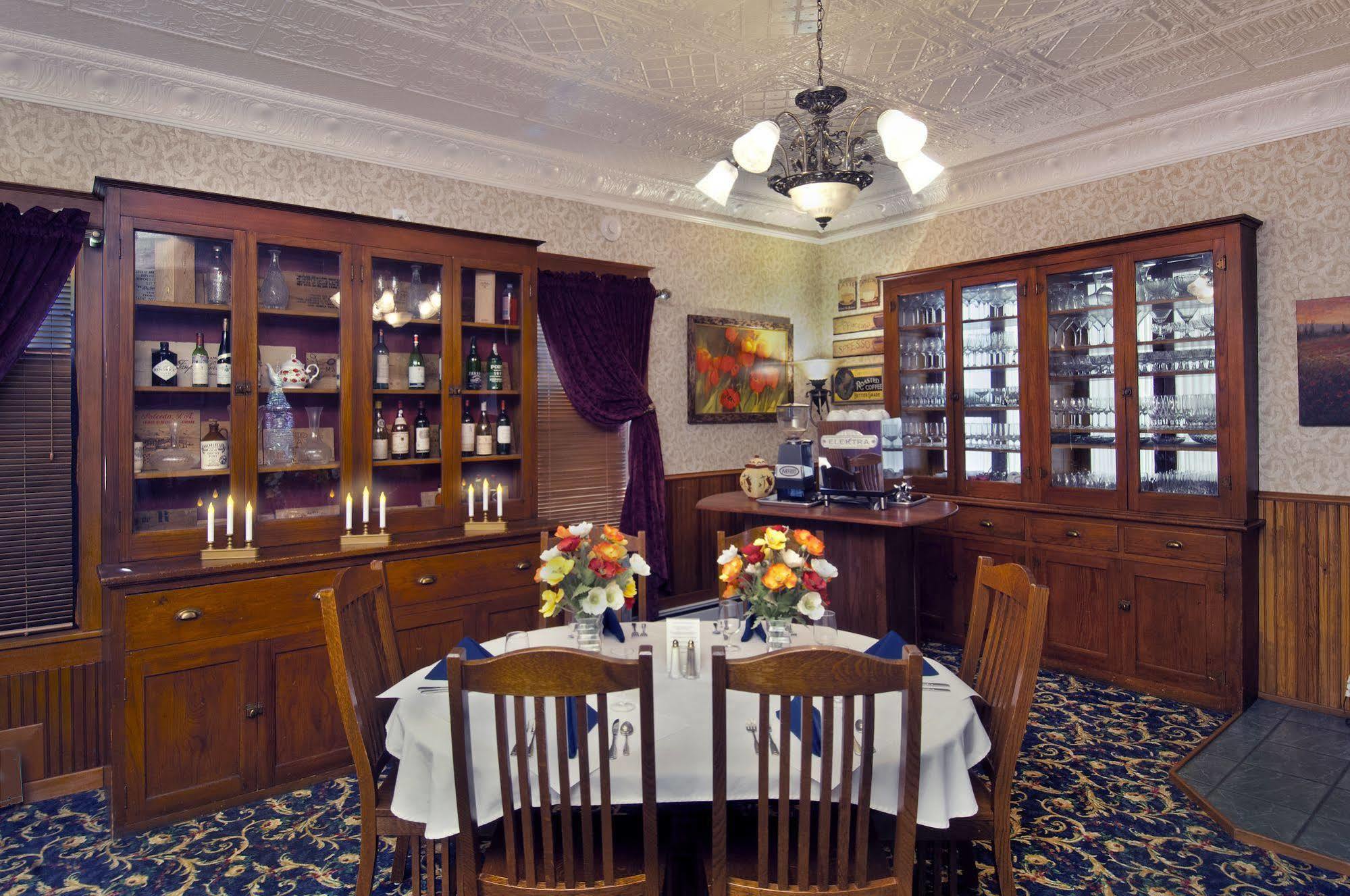 The Historic Elk Mountain Hotel Екстериор снимка