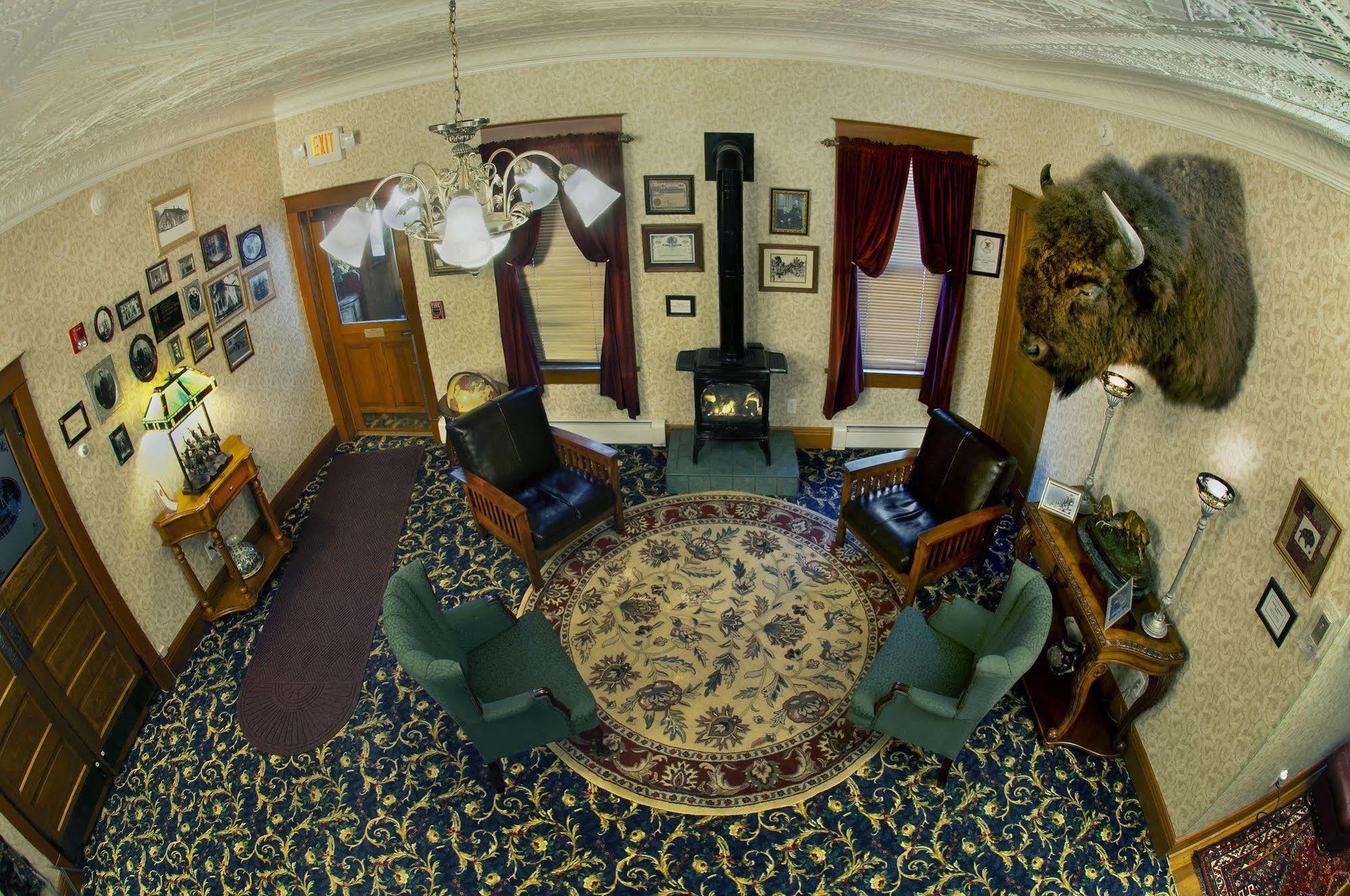 The Historic Elk Mountain Hotel Екстериор снимка